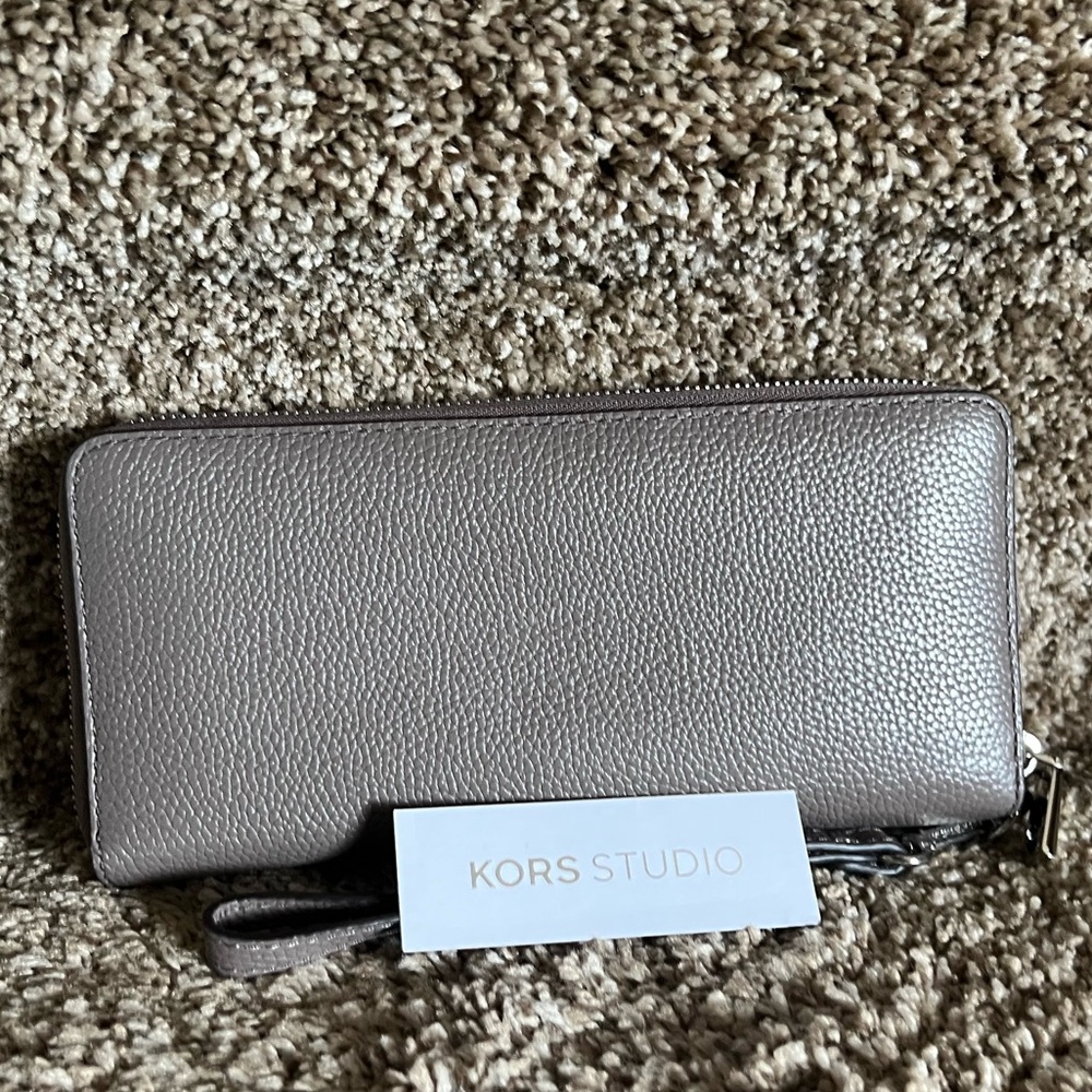 Michael Kors Gray Wristlet Wallet - Picture 3 of 8